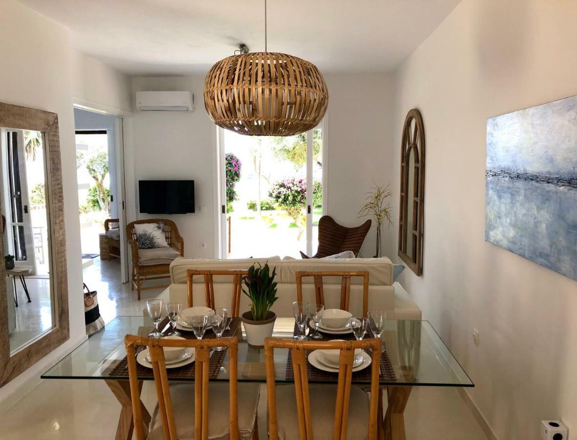 Aqua Seafront Glyfada Corfu Beach House With Garden Kültér fotó
