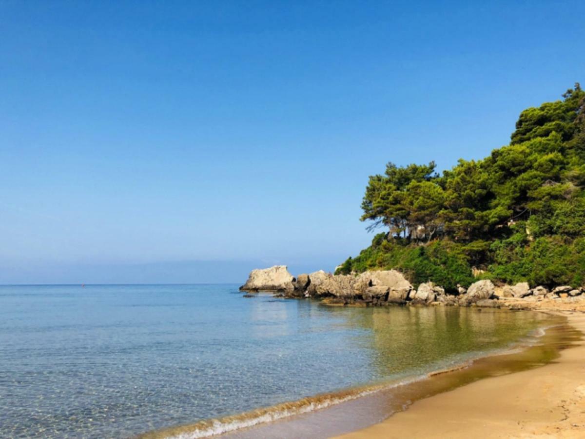 Aqua Seafront Glyfada Corfu Beach House With Garden Kültér fotó